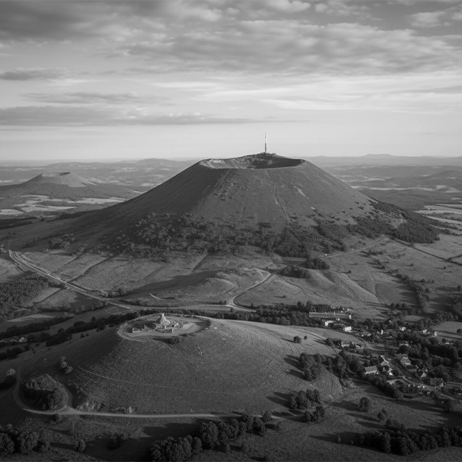 AQUILA STRATEGIE - Détective privé Puy de Dôme - Auvergne Rhone Alpes